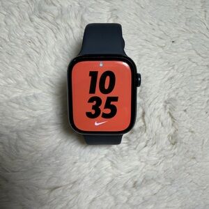 Apple Watch series 8 44mm GPS + Cell For repairs or parts  Read